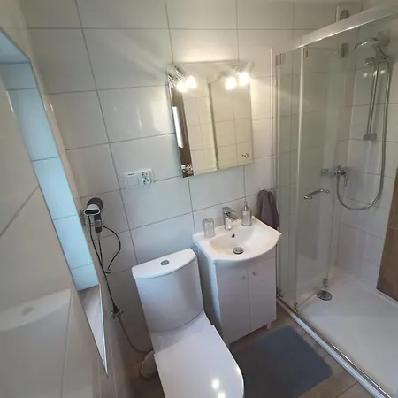 Pod Lipami شقة جيدلينا زدروي